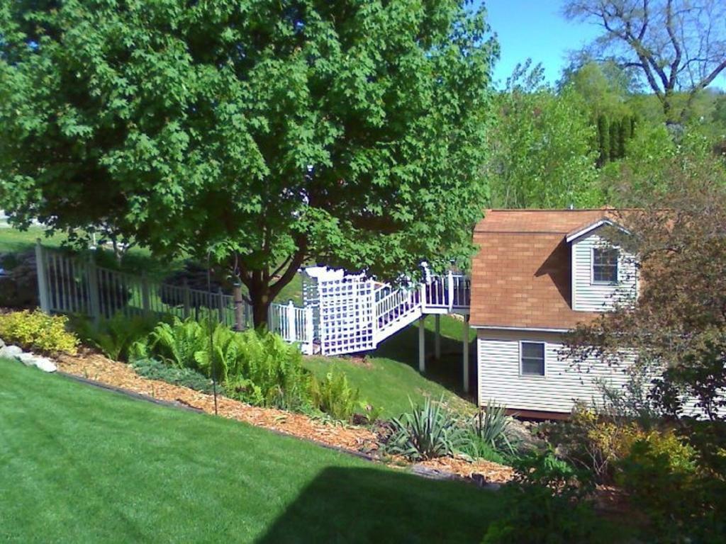 فيلا Trickling Waters Retreat Marquette المظهر الخارجي الصورة